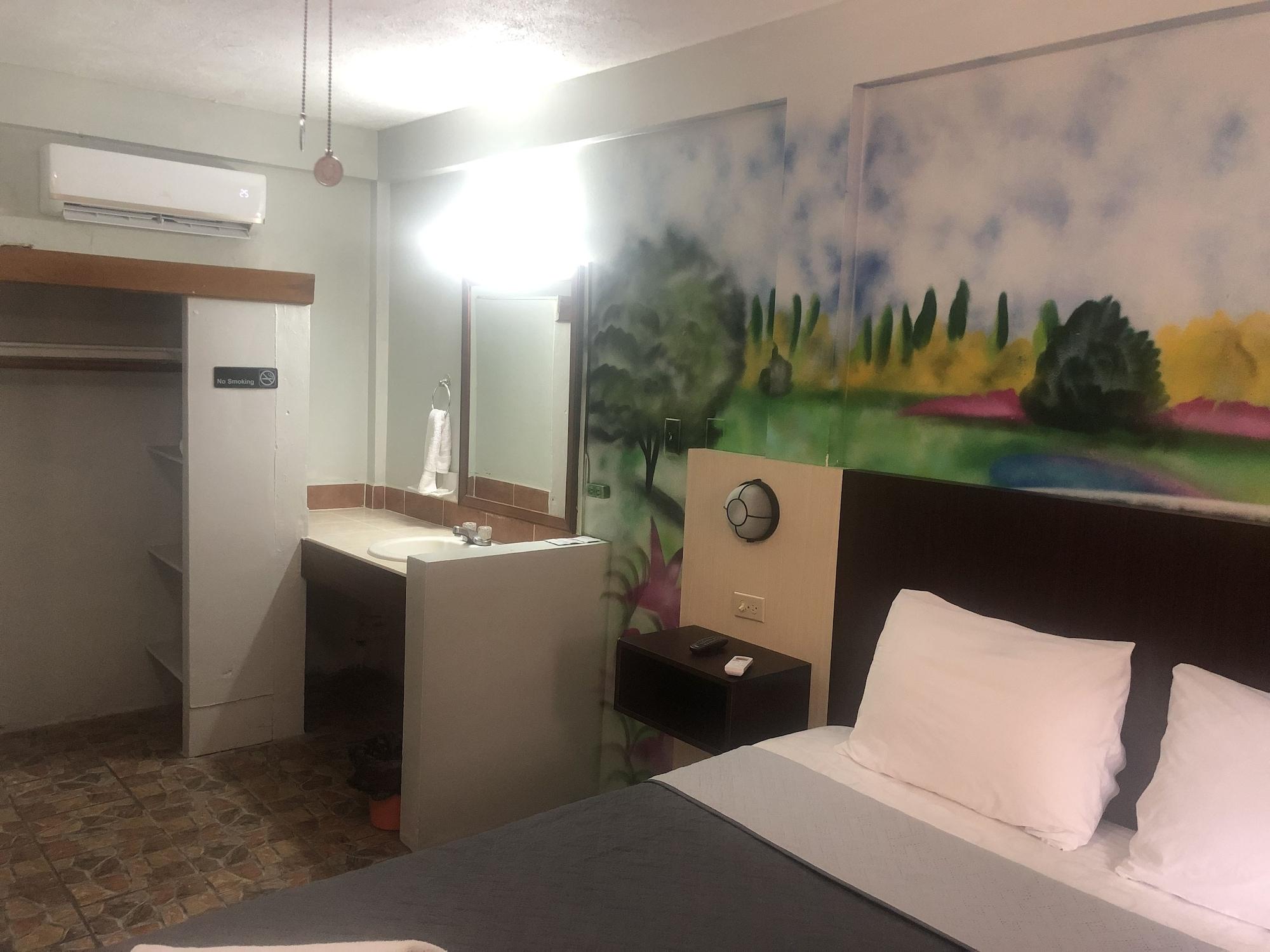 The Bakadeer Inn Belize City Exteriör bild