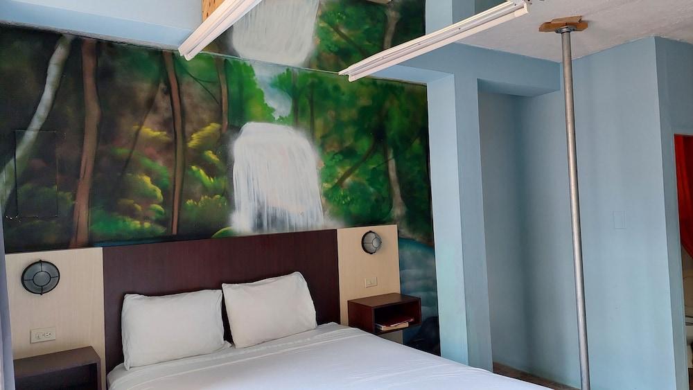 The Bakadeer Inn Belize City Exteriör bild