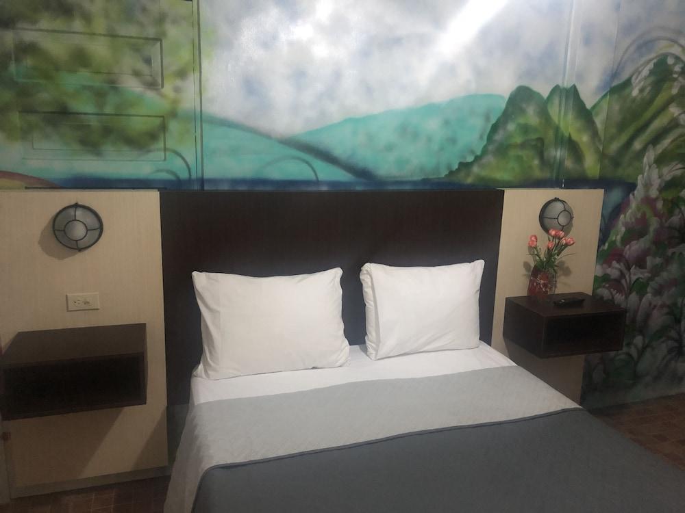 The Bakadeer Inn Belize City Exteriör bild
